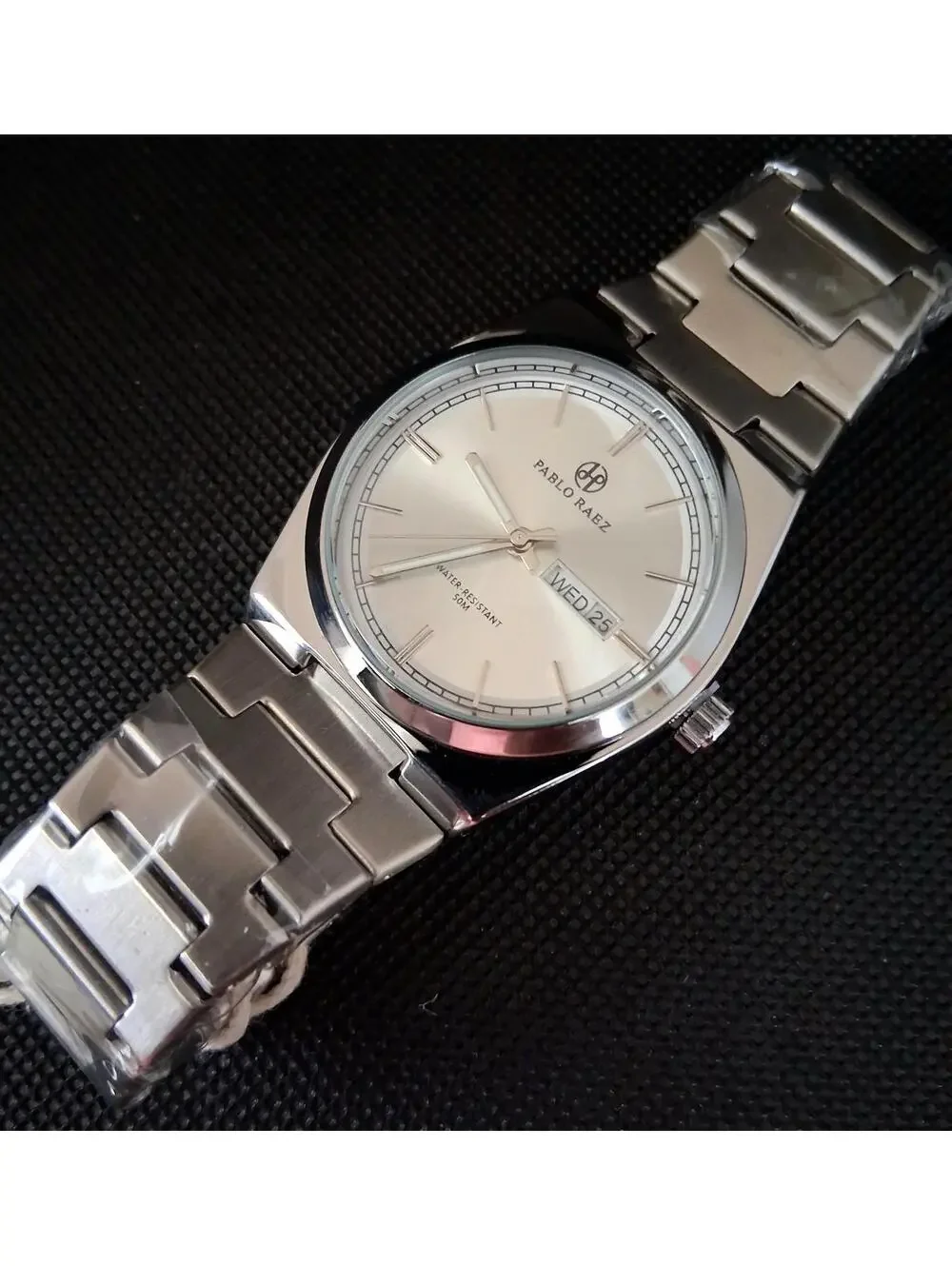 NEW Pablo Raez Men's Day/Date Dress Watch